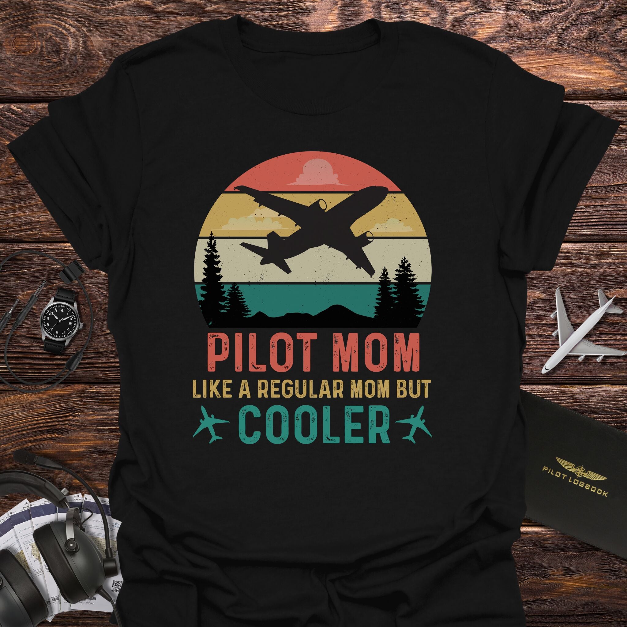 Cool Pilot Mom Retro Sunset T-Shirt