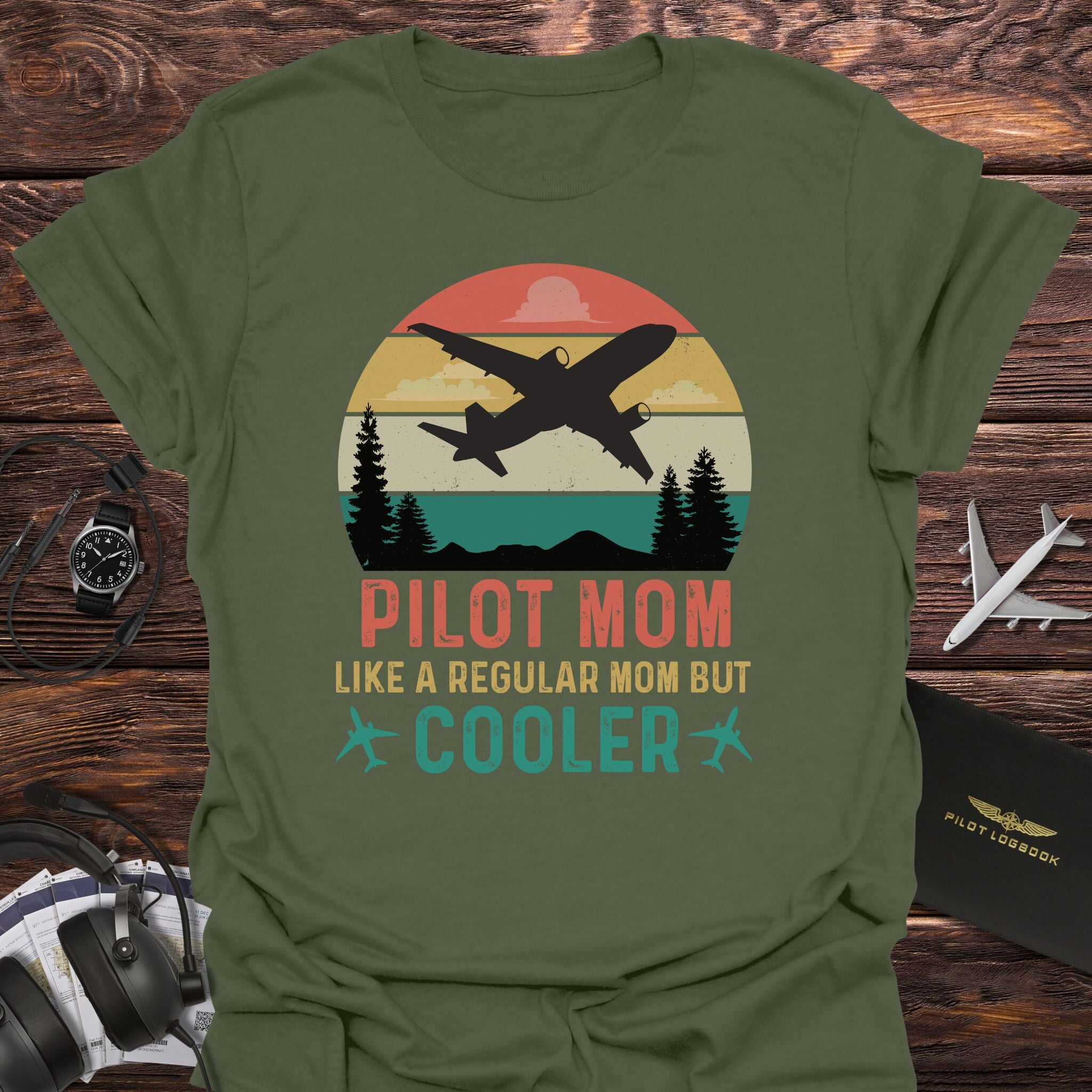 Cool Pilot Mom Retro Sunset T-Shirt